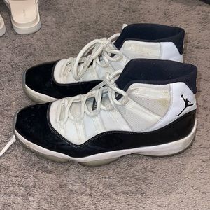 Men’s Jordan sneakers